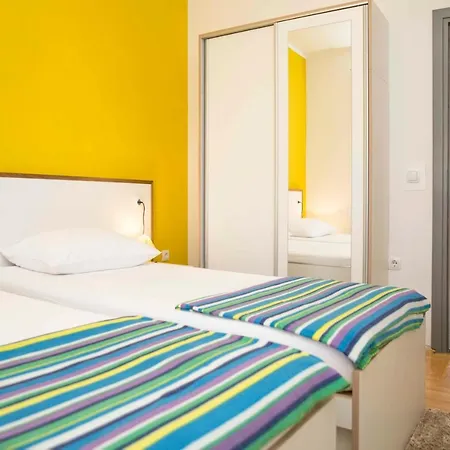 Zora Apartment *