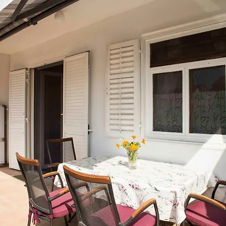 Zora Apartment Vodice