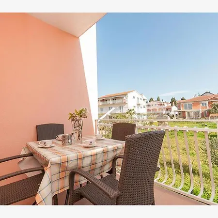 Zora Appartement Vodice