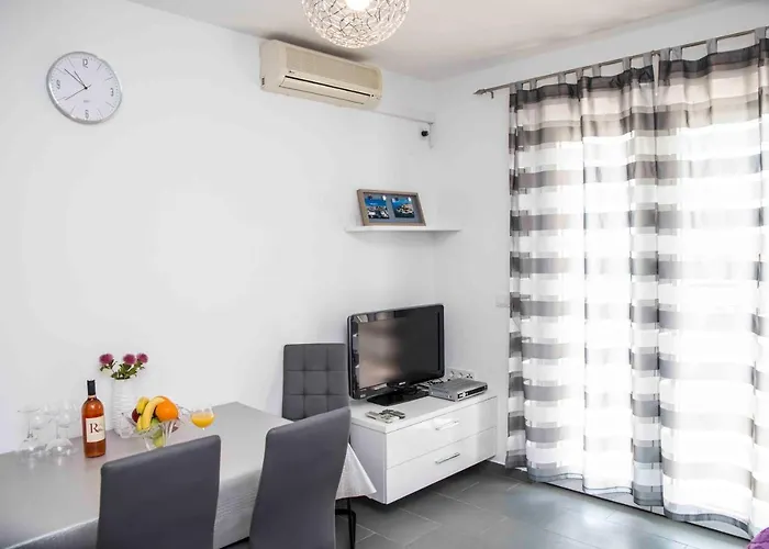 Zora Apartamento Vodice